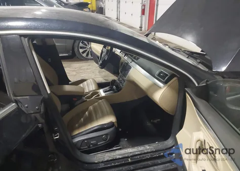 2013 Volkswagen Cc 2.0T Sport Plus z USA, uszkodzony, nr VIN WVWBP7AN2DE500841